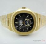 Copy Patek Philippe Nautilus Annual Calendar Moonphase Watch Yellow Gold 41mm_th.jpg